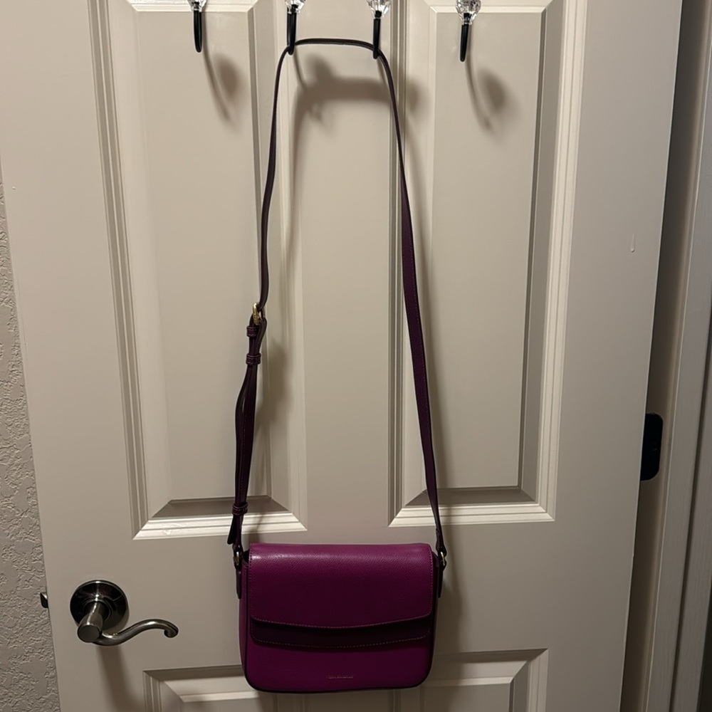 A Purple Leather Vera Bradley Bag! - Picture 2 of 8